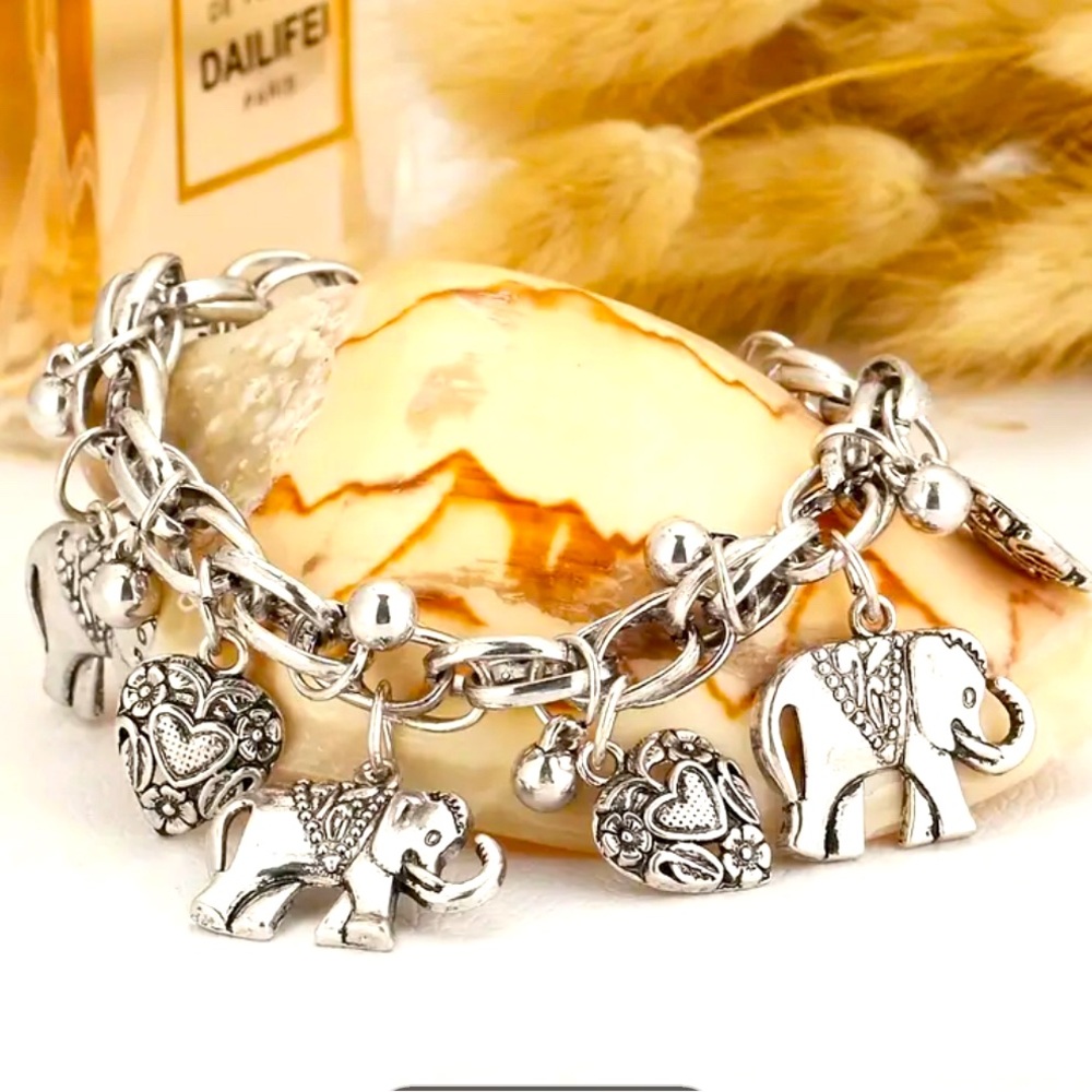 Women’s Bracelet